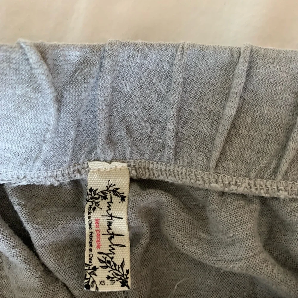 Free People Gray Washed Cropped Lounge Top and Shorts Set - Picture 11 of 12